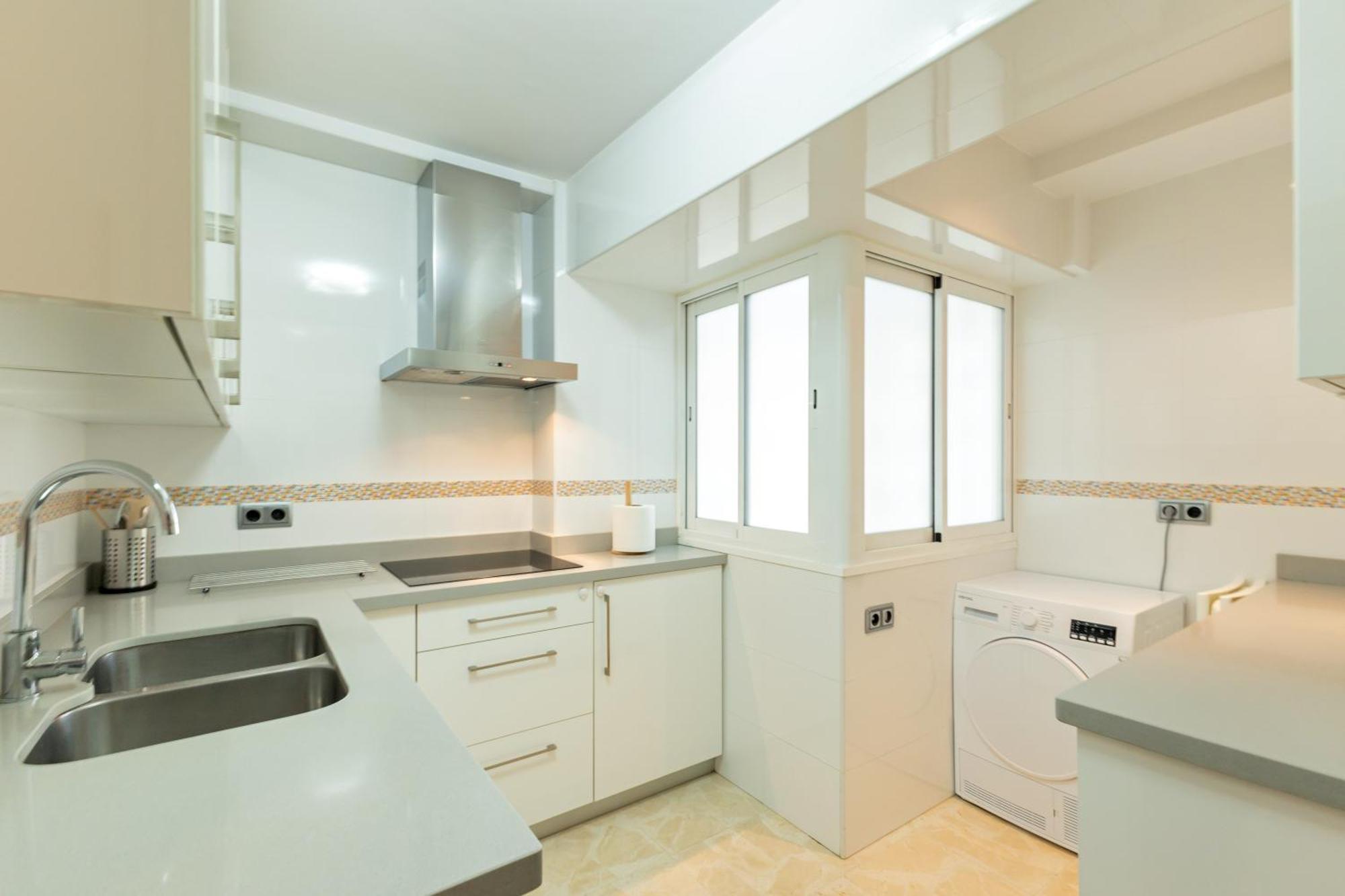 Charming 3 Bedroom At Triana Center By Oui Séville